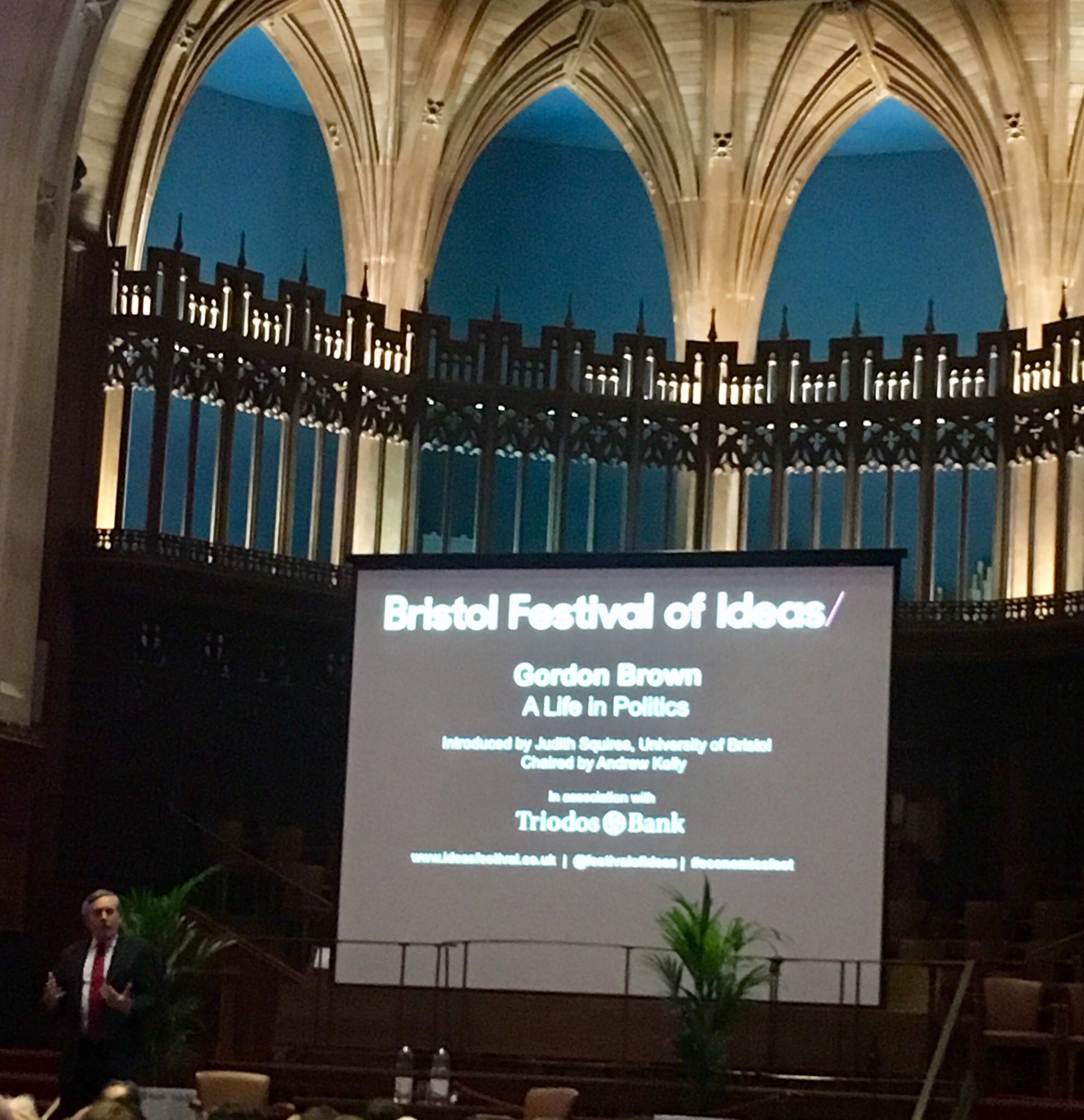 Pleasure to hear Gordon Brown @OfficeGSBrown speak at @FestivalofIdeas Bristol #economicsfest https://t.co/mzNaEMAzxf